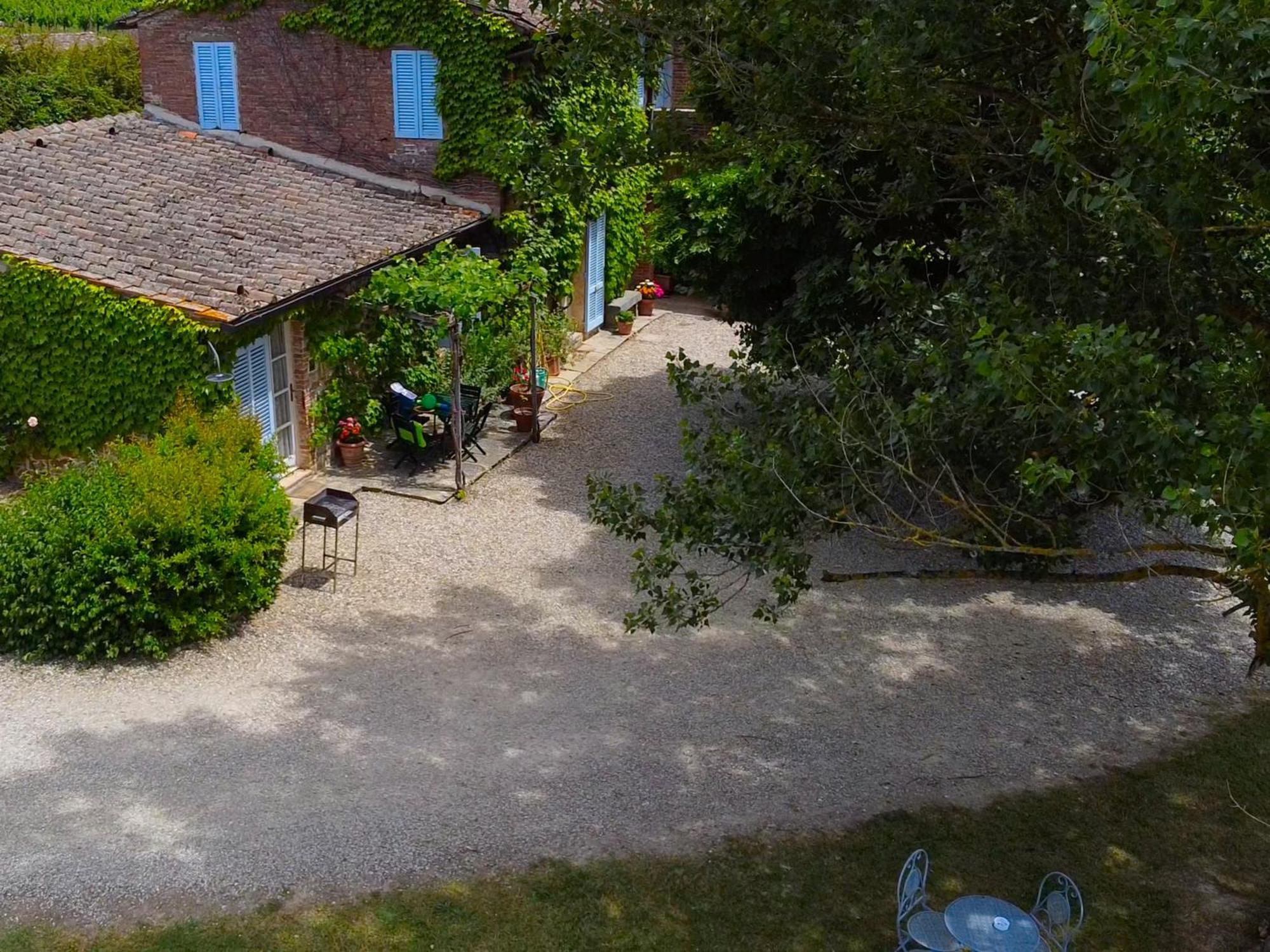 Agriturismo Fattoria Santa Vittoria Pozzo  ภายนอก รูปภาพ